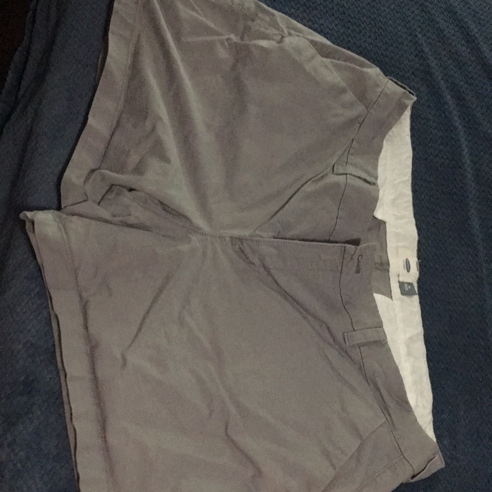 Old Navy shorts size 16